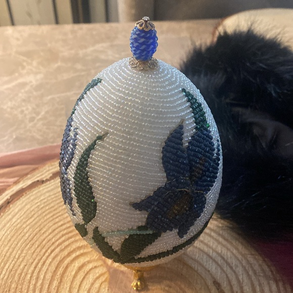 Decorative Beaded Egg - Picture 2 of 5
